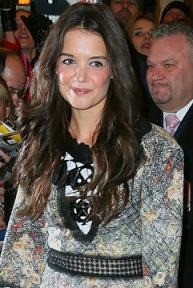 katie_holmes_403px